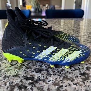 Adidas Predator youth soccer cleats size 3